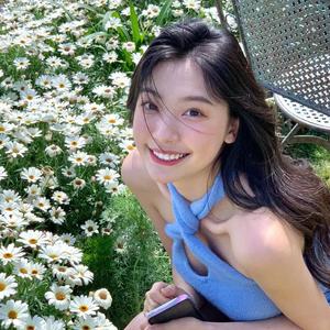 你的眼睛像星星