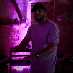 Different Energy (feat. Mc Shabba D)