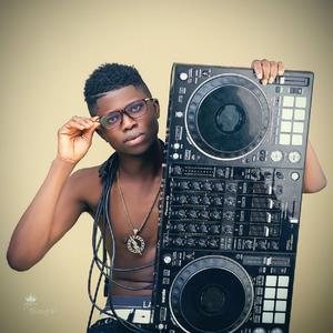 Obo Mi Refix (feat. DJ Tunzy)