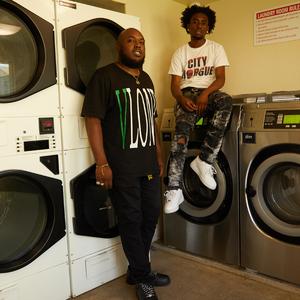 El Gallo Negro (feat. PayDay & Young Curt)