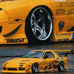 TRAP PHONE HOTLINE (feat. Oddwin)