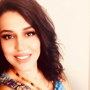 HASRETİNİ İÇİYORUM