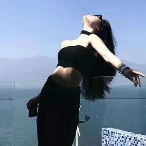 开心的童话 伴奏