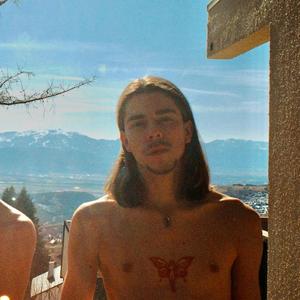 Maintenance (feat. LE MOM)