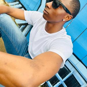 Runn'em (feat. Chris Christ Child)