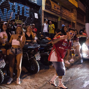 Só Sentada Rara