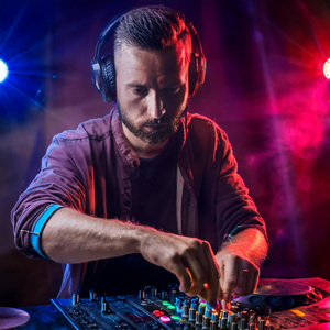 Surgen Los Ritmos Subterráneos