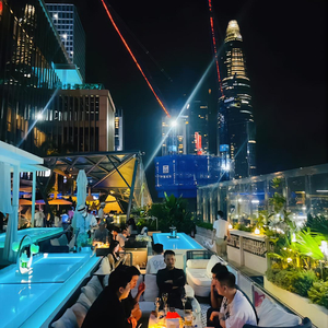 麦浚龙 / 盛宇D-SHINE-隆里电丝x罗生门（Wilburn remix）