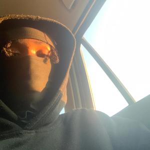 Whittney (feat. Glockist)