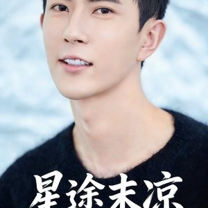 纪念于朦胧
刚好