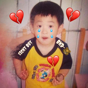 她不再是我女友 (Prod.Youngoz)