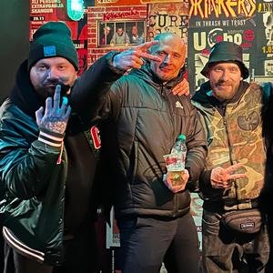 Kokpit (feat. Rakos, Kuchcik, DJ HWR & KPSN)