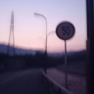 热闹是他们的,我什么也没有.