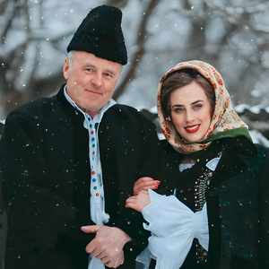 Sara Sfântă (Colind Maramureș)