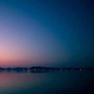 海曾是哭蓝的天