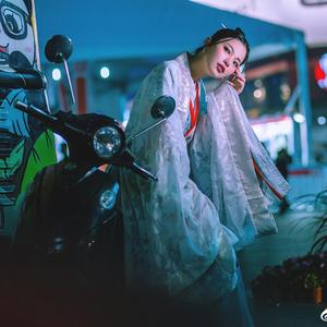 阿梨-这世界那么多人