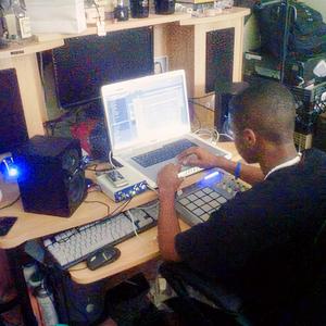 Blowin' Minds (Freestyle) (Read All About It)