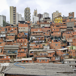 1 MIN DE MEGA EMBRAZADA