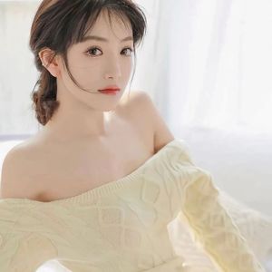 浑欲不胜簪发