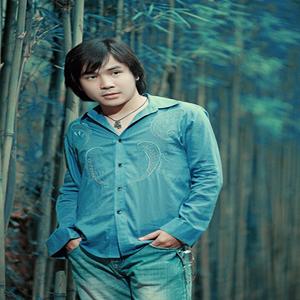 Trăm Năm Không Quên