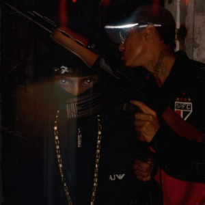 Entre Biqueiras e Peças