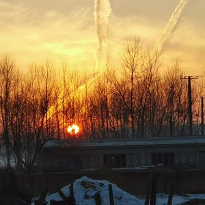 再让我加班我就炸公司