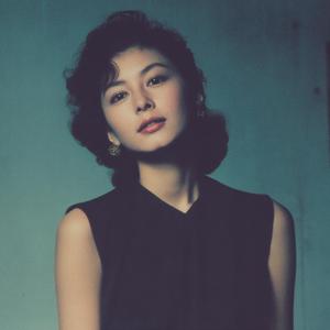 真夜中のテーブルランプ