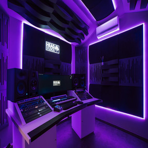 Tlogela Botsotsi (2023 Remastered Version)