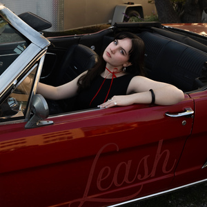 Leash