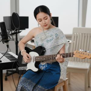 I Keep Breaking in Your Memory