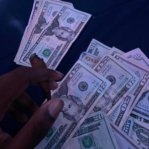 90dayrun (feat. Lo Roxk)