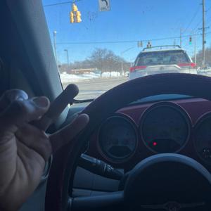 Sliding Out Dis Strike (feat. 2lo Myair)