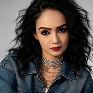 yana-yana(歌手Guzal)