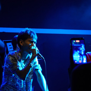 เป็นคนธรรมดาจากธรรมชาติ