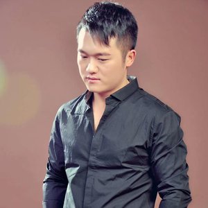 有个男人很爱你