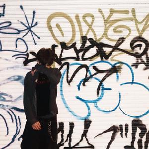 ES JAU ZINU (feat. Lye)