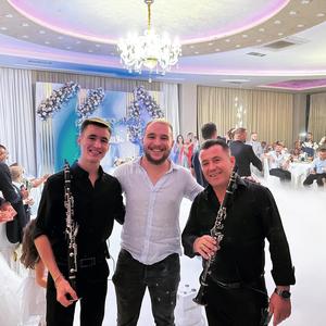 XHAXHAI NE VALLE KOLAZH LIVE NGA FERDI ALEKSANDER MJESHTRI NEW AUDIO (Live)