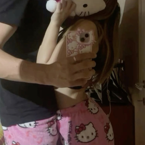 ชุดนอนไม่ได้นอน