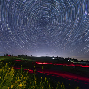 古典的な二つの旋律によるピアノのための音楽