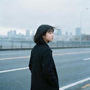 也许我们当时年纪真的太小 从那懵懵懂懂走进各自天空