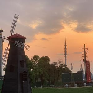 董小姐（Prod.by URBOIWHELAN）