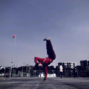 DJ RAY-To baiijioo.mp3（DJ RAY remix）