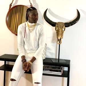 Gueweul (feat. Baba Mbengue)