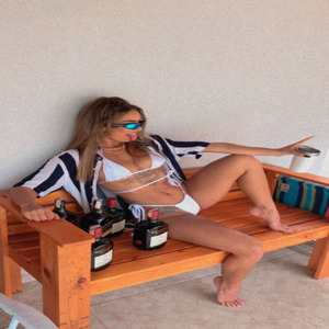 3 MINUTOS PRA NINGUEM FICA PARADO - DJ GS & DJ MIA