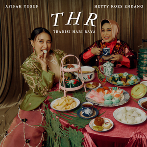 THR (Tradisi Hari Raya)