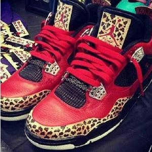 TeachMeHow2Dougie (feat. Remix Kingz)