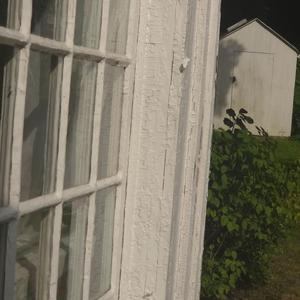 𝑘𝑛𝑜𝑤𝑖𝑛𝑔 𝑦𝑜𝑢𝑟𝑠𝑒𝑙𝑓 𝑙𝑖𝑘𝑒 𝑎 𝑚𝑖𝑟𝑟𝑜𝑟