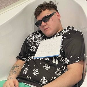 БАССЫ В ТАЧКУ