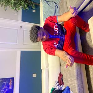 Me vs Holly (feat. TreyyMajor)