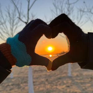 街角拥抱-陈永华